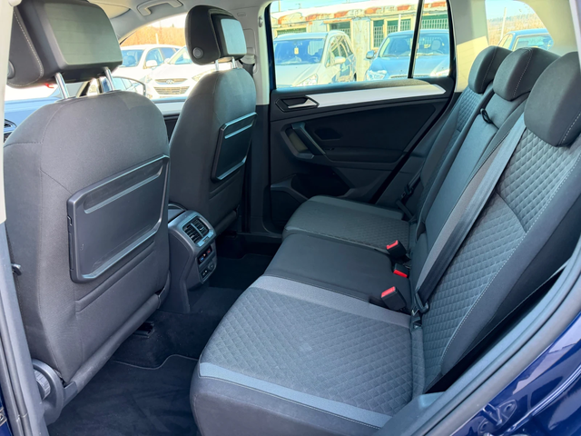 VW Tiguan 2.0tdi 150k.c* Digital* Navi* Highline* NOVA* - автомобили, коли, обяви за нови и употребявани 7