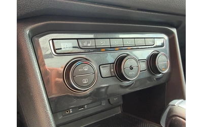 VW Tiguan LED* DIGITAL* Панорама* Масаж - автомобили, коли, обяви за нови и употребявани 11