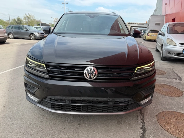 VW Tiguan LED* DIGITAL* Панорама* Масаж - автомобили, коли, обяви за нови и употребявани 2