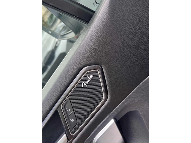 VW Tiguan Highline R-Line * CARFAX * АВТО КРЕДИТ * - автомобили, коли, обяви за нови и употребявани 9