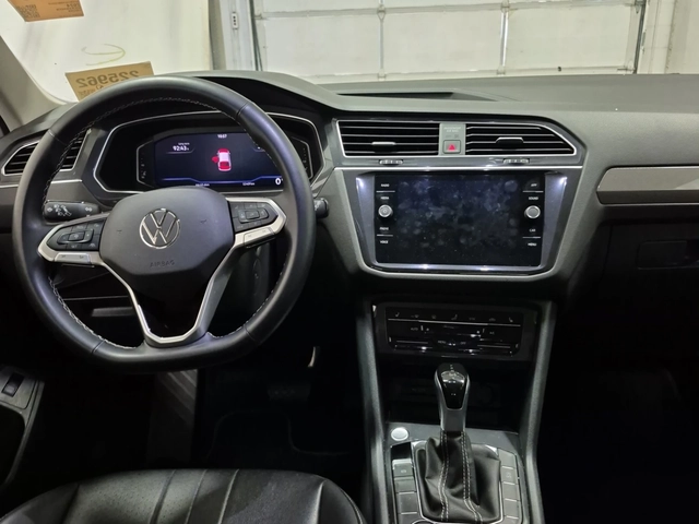 VW Tiguan Comfortline * CARFAX - автомобили, коли, обяви за нови и употребявани 11