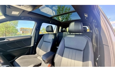 VW Tiguan BLACK LINE * R LINE * БЕЗ ИНЦИДЕНТИ * CARFAX * - автомобили, коли, обяви за нови и употребявани 10
