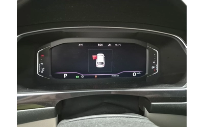 VW Tiguan HIGHLINE R-LINE/AWD/Pano/Camera/2 Комплекта джанти - автомобили, коли, обяви за нови и употребявани 12