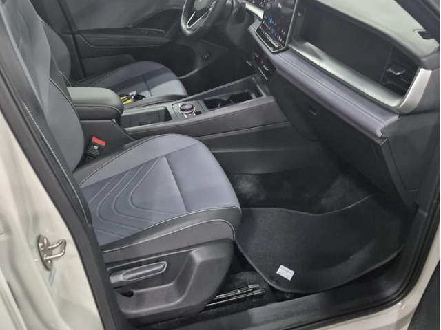 VW Tiguan 2025 Volkswagen TIGUAN COMFORTLINE R-LINE - автомобили, коли, обяви за нови и употребявани 11
