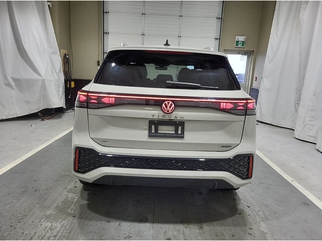VW Tiguan 2026 Volkswagen TIGUAN HIGHLINE TURBO R-LINE - автомобили, коли, обяви за нови и употребявани 4