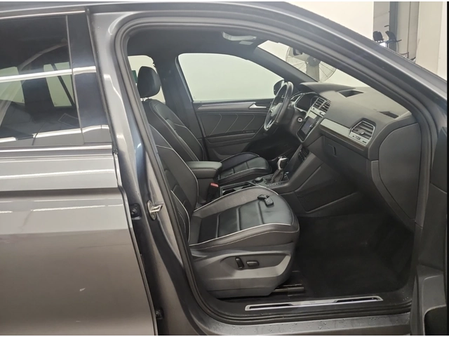 VW Tiguan 2022 Volkswagen TIGUAN HIGHLINE R-LINE - автомобили, коли, обяви за нови и употребявани 11
