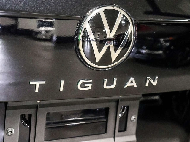 VW Tiguan R-LINE / 4x4 / КОЖА / ПАНОРАМА / ЦЕНА ДО БГ - автомобили, коли, обяви за нови и употребявани 13