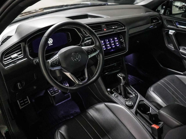 VW Tiguan R-LINE / 4x4 / КОЖА / ПАНОРАМА / ЦЕНА ДО БГ - автомобили, коли, обяви за нови и употребявани 5
