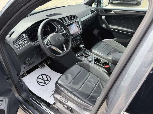 VW Tiguan ПАНОРАМА / КОЖА / R LINE / ЦЕНА ДО БГ - автомобили, коли, обяви за нови и употребявани 9