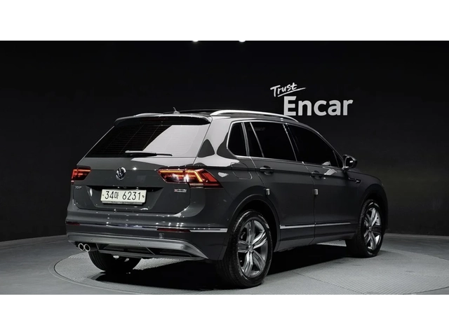 VW Tiguan 2.0 TDI 4MOTION / PRESTIGE / 360 КАМЕРИ / ПАНОРАМА - автомобили, коли, обяви за нови и употребявани 1
