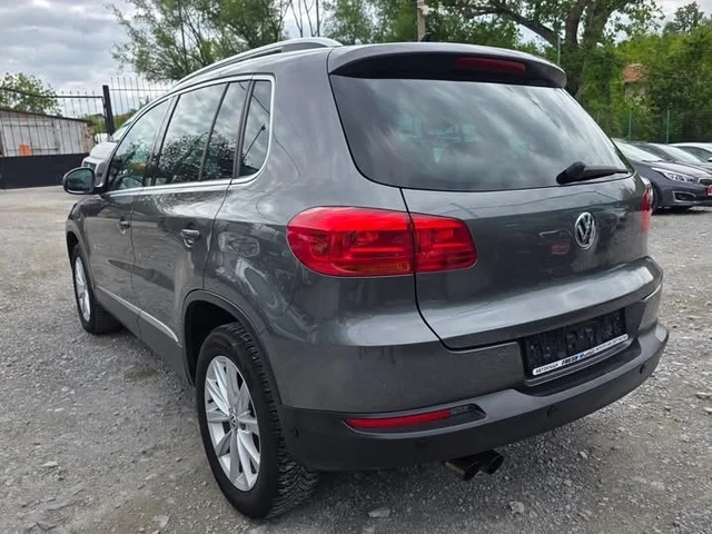 VW Tiguan 2.0TDI 140K.C. 4-MOTION / АВТОМАТ / ЛЕД / КАМЕРА - автомобили, коли, обяви за нови и употребявани 2