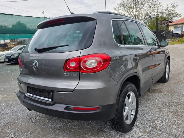 VW Tiguan 2.0TDI 140K.C. / 4Х4 / АВТОМАТ / НАВИ / КАМЕРА / - автомобили, коли, обяви за нови и употребявани 3