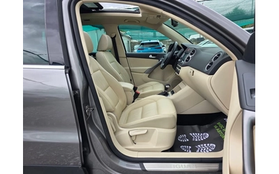VW Tiguan 2.0TDI 140K.C. / 4Х4 / АВТОМАТ / НАВИ / КАМЕРА / - автомобили, коли, обяви за нови и употребявани 9