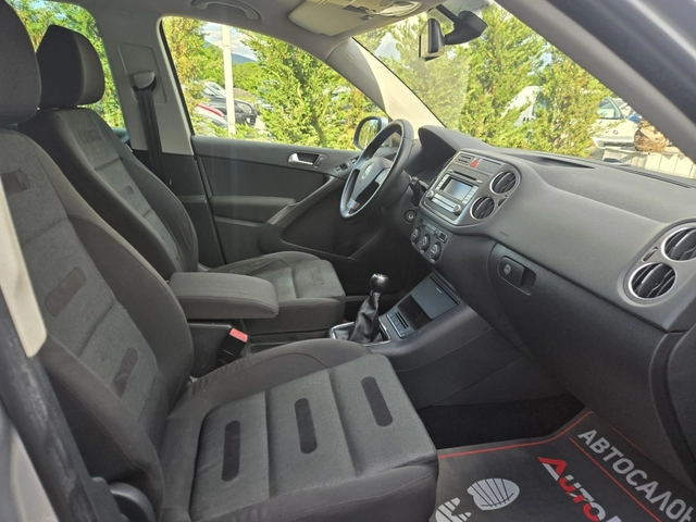 VW Tiguan 2.0TDI-140кс= 6ск= 4х4= АВТОПИЛОТ - автомобили, коли, обяви за нови и употребявани 14