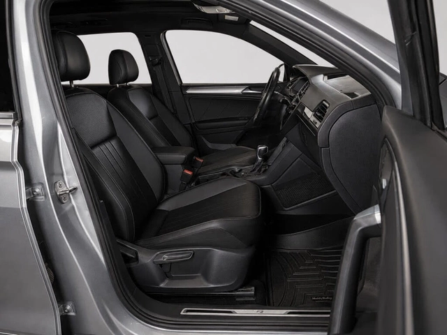 VW Tiguan Comfortline R-Line Black 4Motion - автомобили, коли, обяви за нови и употребявани 12