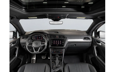 VW Tiguan Comfortline R-Line Black 4Motion - автомобили, коли, обяви за нови и употребявани 6