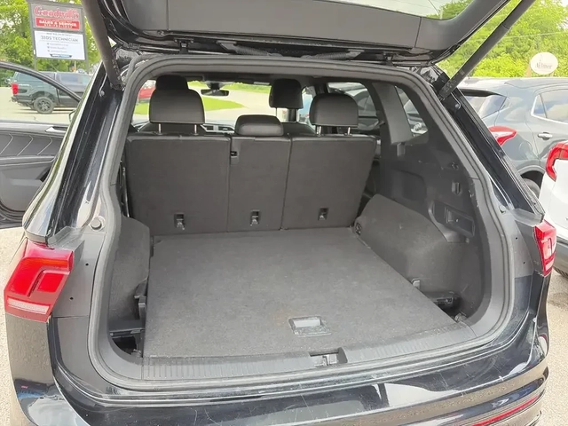 VW Tiguan 4Motion - автомобили, коли, обяви за нови и употребявани 11