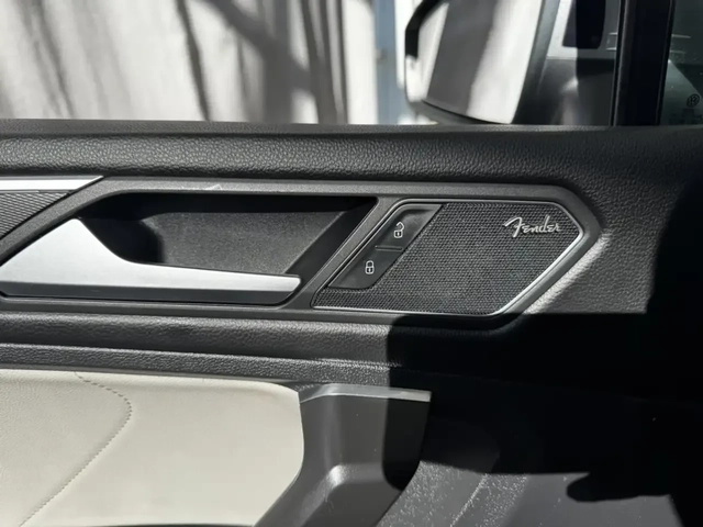 VW Tiguan Highline - автомобили, коли, обяви за нови и употребявани 11
