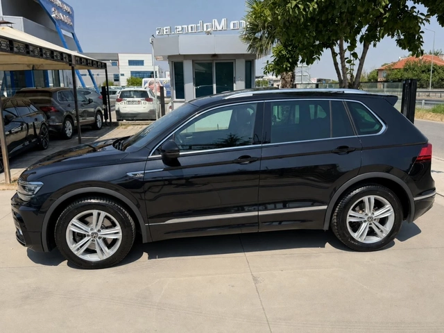 VW Tiguan 2.0TDI-190ps, 4-MOTION, R-LINE, LED, DISTR, PANORA - автомобили, коли, обяви за нови и употребявани 6