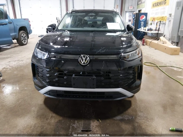 VW Tiguan S - автомобили, коли, обяви за нови и употребявани 10