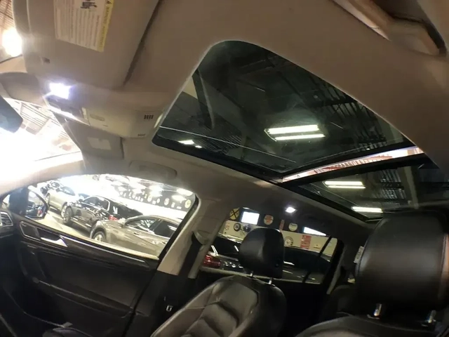 VW Tiguan Highline 4MOTION | Panoramic | Blind Spot | CarPla - автомобили, коли, обяви за нови и употребявани 5