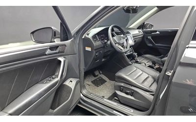 VW Tiguan 2.0 TDI Prestige | HUD | Адаптивен круиз | 360 - автомобили, коли, обяви за нови и употребявани 10