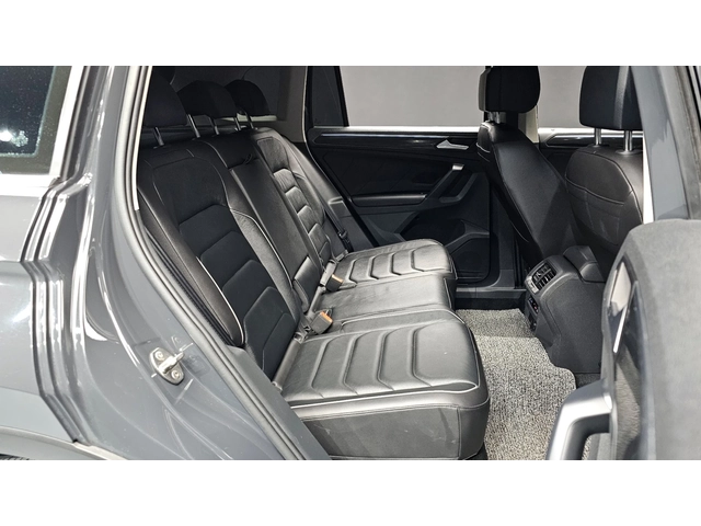 VW Tiguan 2.0 TDI Prestige | HUD | Адаптивен круиз | 360 - автомобили, коли, обяви за нови и употребявани 11