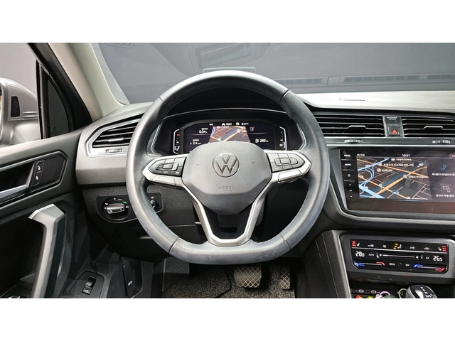 VW Tiguan 2.0 TDI Prestige | HUD | Адаптивен круиз | 360 - автомобили, коли, обяви за нови и употребявани 12