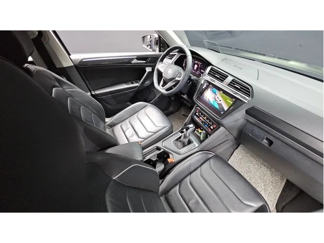 VW Tiguan 2.0 TDI Prestige | HUD | Адаптивен круиз | 360 - автомобили, коли, обяви за нови и употребявани 6