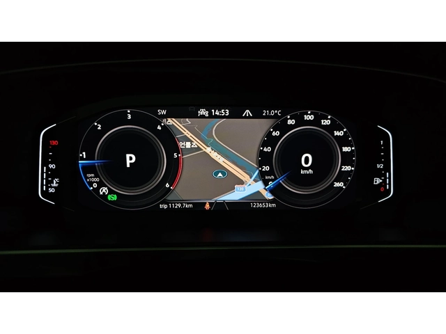 VW Tiguan 2.0 TDI Prestige | HUD | Адаптивен круиз | 360 - автомобили, коли, обяви за нови и употребявани 7
