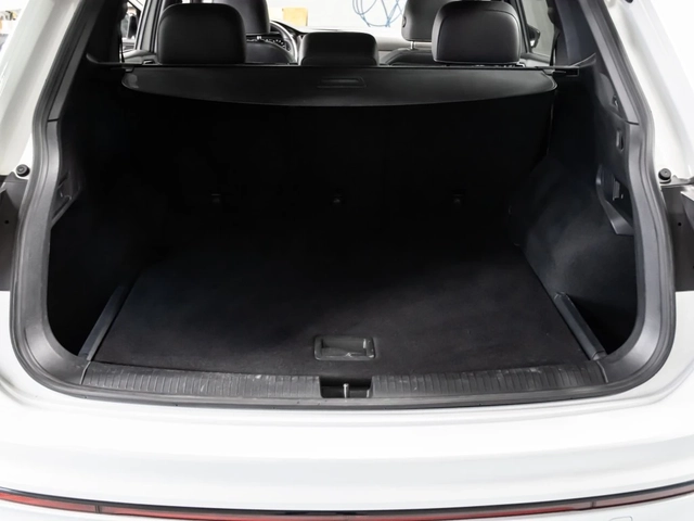 VW Tiguan R-Line Black Edition 4MOTION - автомобили, коли, обяви за нови и употребявани 16