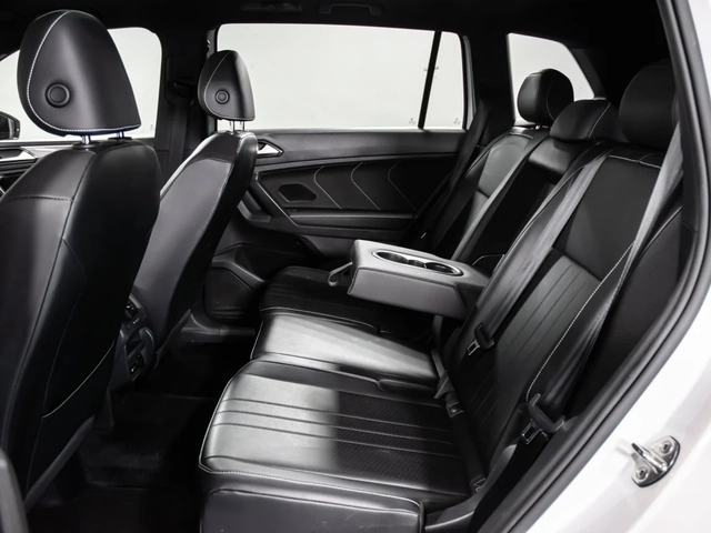 VW Tiguan R-Line Black Edition 4MOTION - автомобили, коли, обяви за нови и употребявани 9