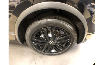 VW Tiguan COMFORTLINE R-LINE B/EDITION AWD LEATHER PAN/ROOF All Wheel Drive - автомобили, коли, обяви за нови и употребявани 11