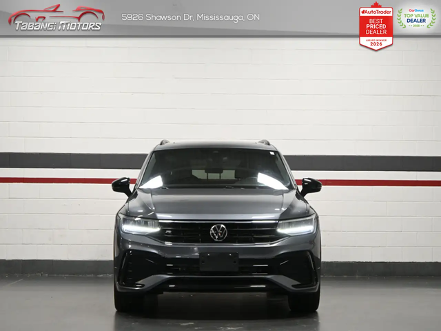 VW Tiguan Comfortline R-Line Black Edition  Panoramic Roof Adaptive Cruise Remote Start All Wheel Drive - автомобили, коли, обяви за нови и употребявани 3