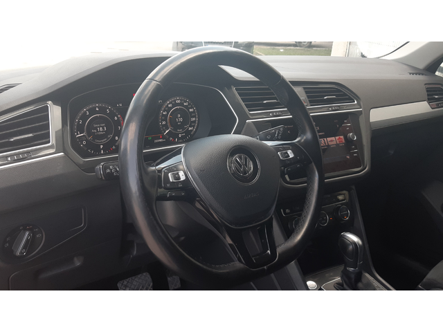 VW Tiguan Highline 2.0 TSI 4Motion - автомобили, коли, обяви за нови и употребявани 7