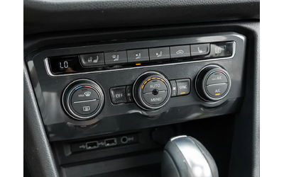 VW Tiguan Highline 4MOTION |R-LINE |TRADE IN |SAFETY CERT All Wheel Drive - автомобили, коли, обяви за нови и употребявани 19