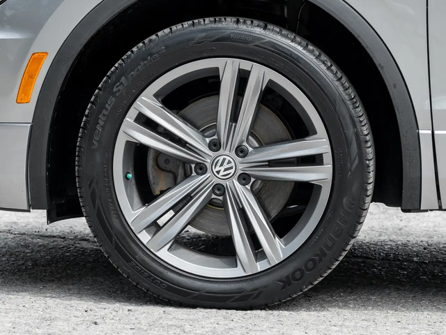 VW Tiguan Highline 4MOTION |R-LINE |TRADE IN |SAFETY CERT All Wheel Drive - автомобили, коли, обяви за нови и употребявани 3