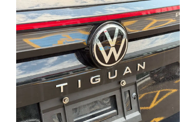 VW Tiguan Highline All Wheel Drive - автомобили, коли, обяви за нови и употребявани 15