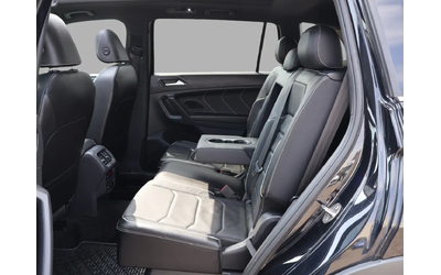 VW Tiguan HIGHLINE R-LINE 4MOTION *ACCIDENT FREE*SERVICE RECORDS*7 SEATES* CAMERA NAV BLUETOOTH LEATHER HEATED SEATS PANO ROOF CRUI All Wheel Drive - автомобили, коли, обяви за нови и употребявани 15