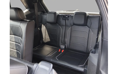 VW Tiguan HIGHLINE R-LINE 4MOTION *ACCIDENT FREE*SERVICE RECORDS*7 SEATES* CAMERA NAV BLUETOOTH LEATHER HEATED SEATS PANO ROOF CRUI All Wheel Drive - автомобили, коли, обяви за нови и употребявани 16