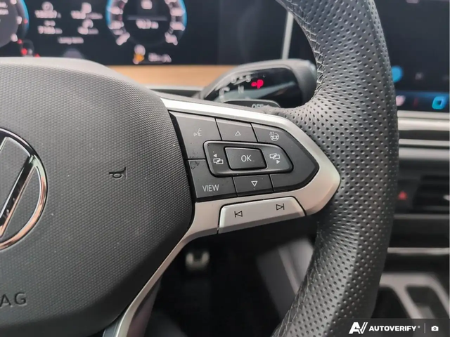 VW Tiguan Highline Turbo R-Line Highline Turbo R All Wheel Drive - автомобили, коли, обяви за нови и употребявани 15