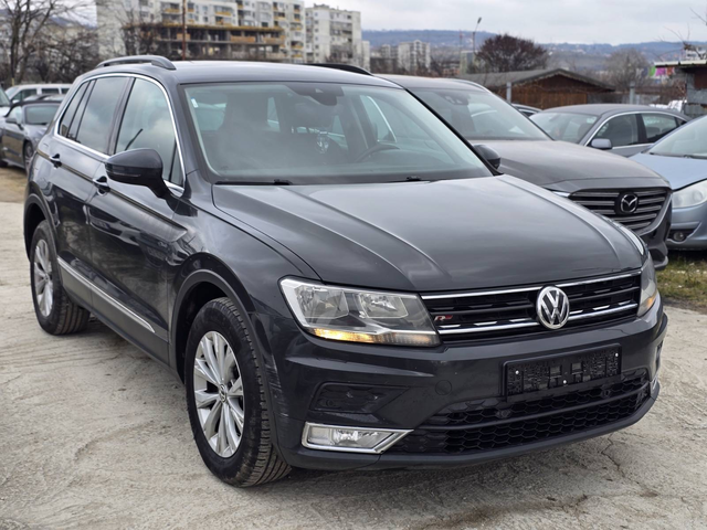 VW Tiguan R-Line DSG 4motion 2018 - автомобили, коли, обяви за нови и употребявани 2