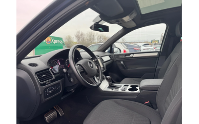 VW Touareg 3.0 0 ТОП//Собствен лизинг! 100% Одобрение - автомобили, коли, обяви за нови и употребявани 8