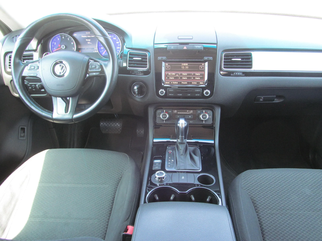 VW Touareg 3.6* V6* FSI* 280k.c* Camera - автомобили, коли, обяви за нови и употребявани 12