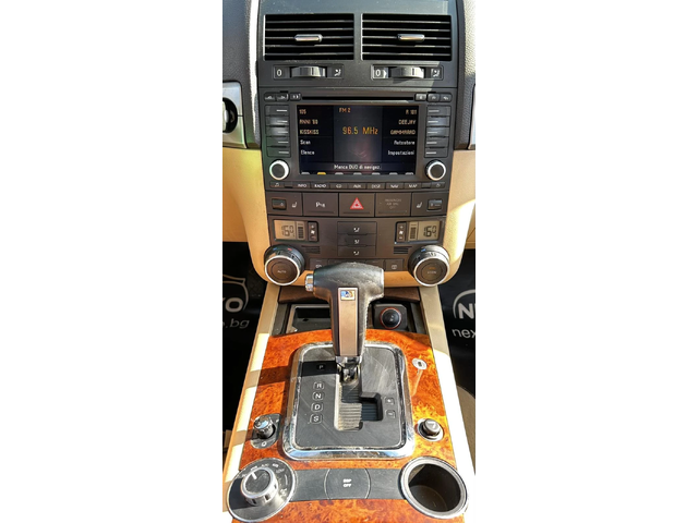 VW Touareg 3.0TDI 224HP AUTOMAT КОЖА - автомобили, коли, обяви за нови и употребявани 9