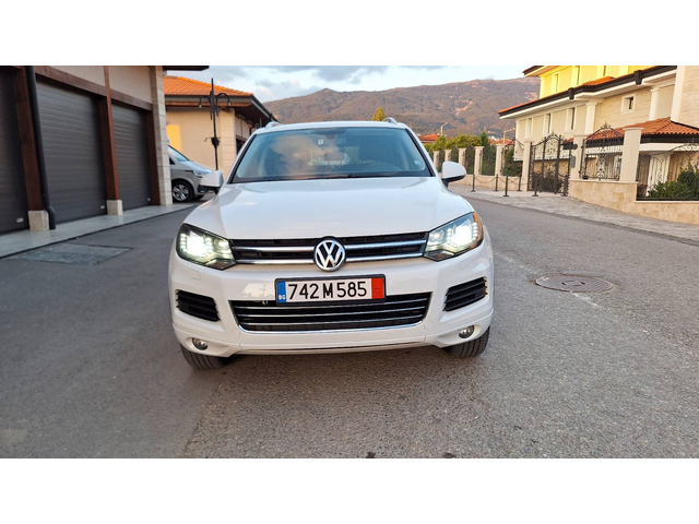 VW Touareg, 2014 г., 230785 км, 0 к.с. - автомобили, коли, обяви за нови и употребявани 11