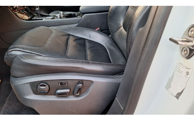 VW Touareg, 2014 г., 230785 км, 0 к.с. - автомобили, коли, обяви за нови и употребявани 14