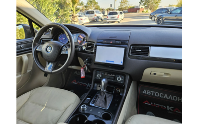 VW Touareg 3.0TDI-240кс= 8СКОРОСТИ= 4x4= LED= ПОДГРЕВ= НАВИ - автомобили, коли, обяви за нови и употребявани 12