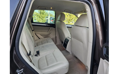 VW Touareg 3.0TDI-240кс= 8СКОРОСТИ= 4x4= LED= ПОДГРЕВ= НАВИ - автомобили, коли, обяви за нови и употребявани 13