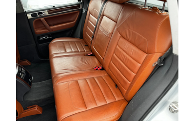 VW Touareg - автомобили, коли, обяви за нови и употребявани 12